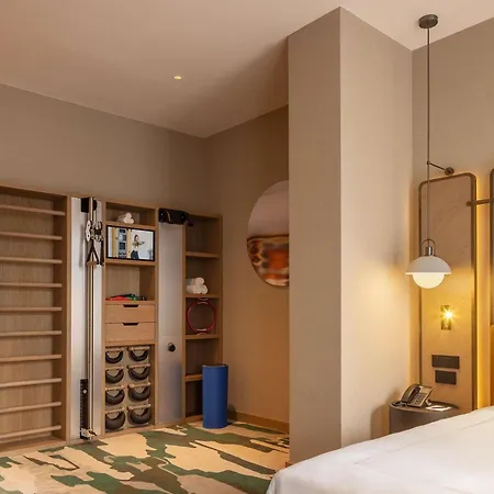 Swissotel Маріанські Лазні