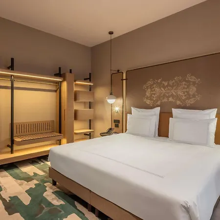 Szálloda Swissotel 5*