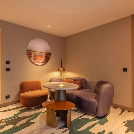 Szálloda Swissotel