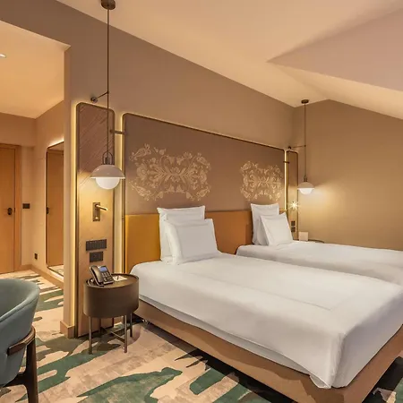 Szálloda Swissotel