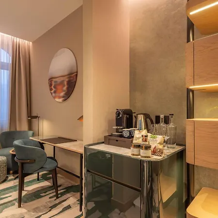 Szálloda Swissotel