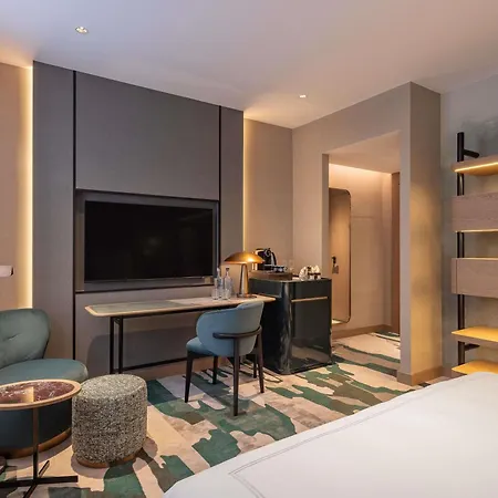 Szálloda Swissotel